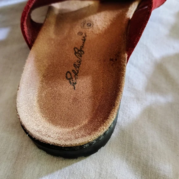 Ladies Size 6.5 Eddie Bauer Red Genuine Suede Strap Sandals - Picture 4 of 5
